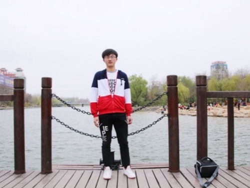 計算機應用技術專業優秀畢業生—高濤